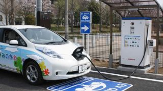 本当に求められる充電インフラとは？――政府は急速充電器の整備費を追加せよ